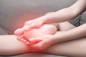 Symptoms and Treatment of Freiberg&#039;s Disease